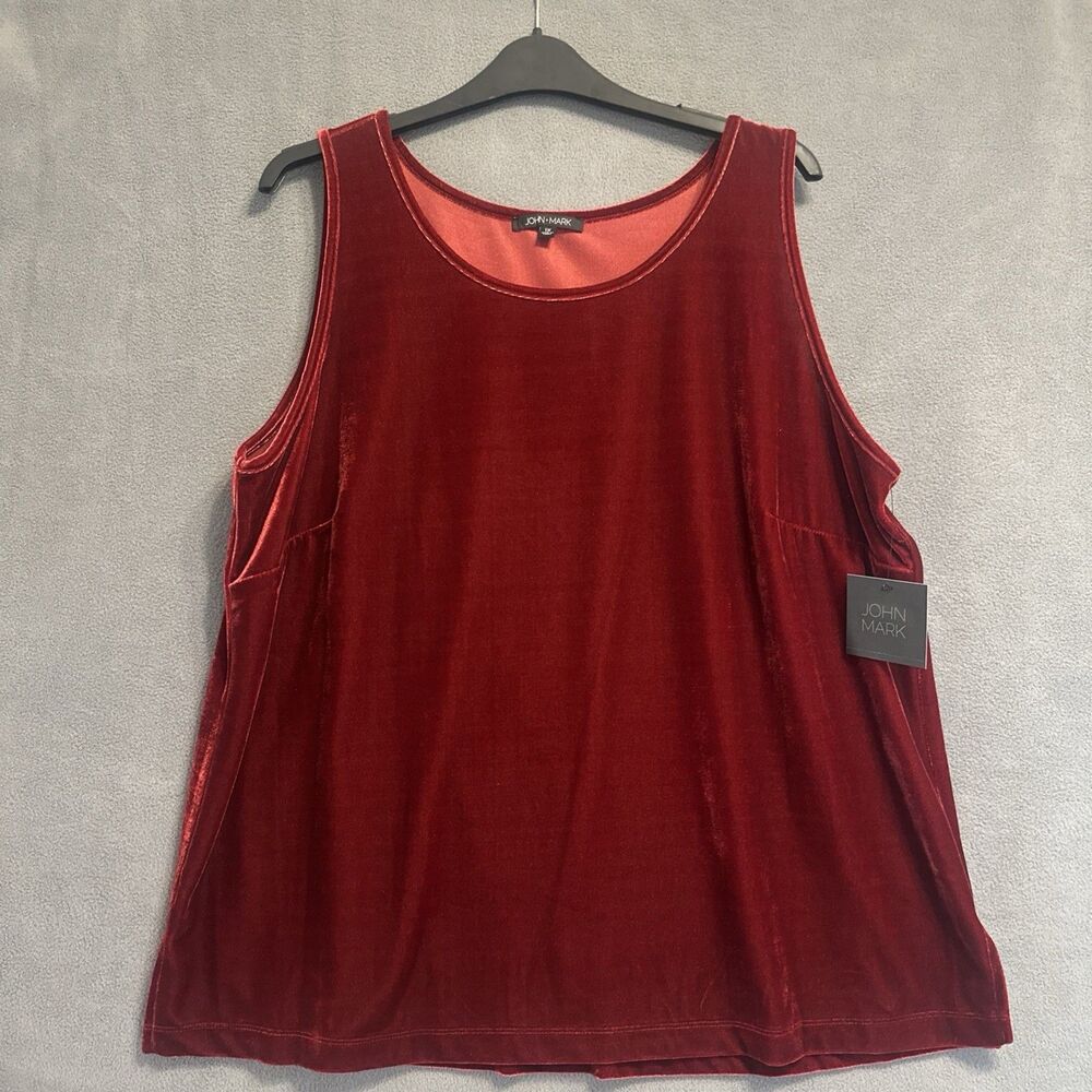 NWT John Mark Velvet Sleeveless Tank Top Plus Size 3X Red Holiday Christmas